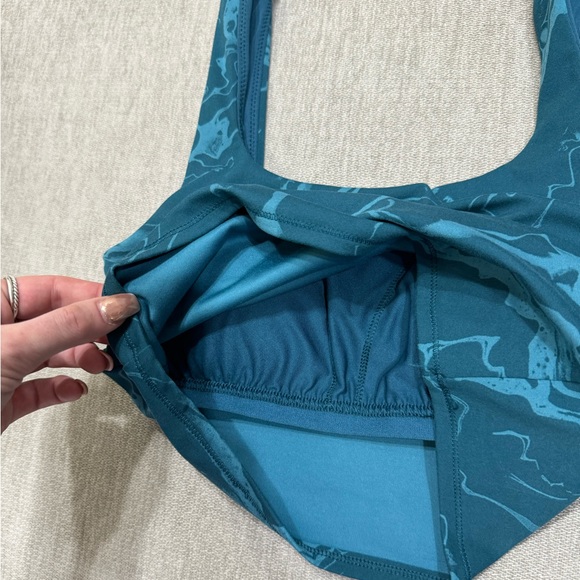 NEW Teal Blue Workout Tank Top - Picture 6 of 7